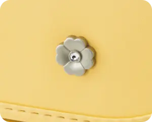 ランドセルのモチーフの画像