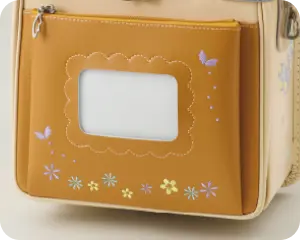 ランドセルのモチーフの画像