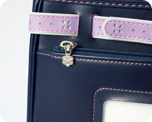 ランドセルのモチーフの画像