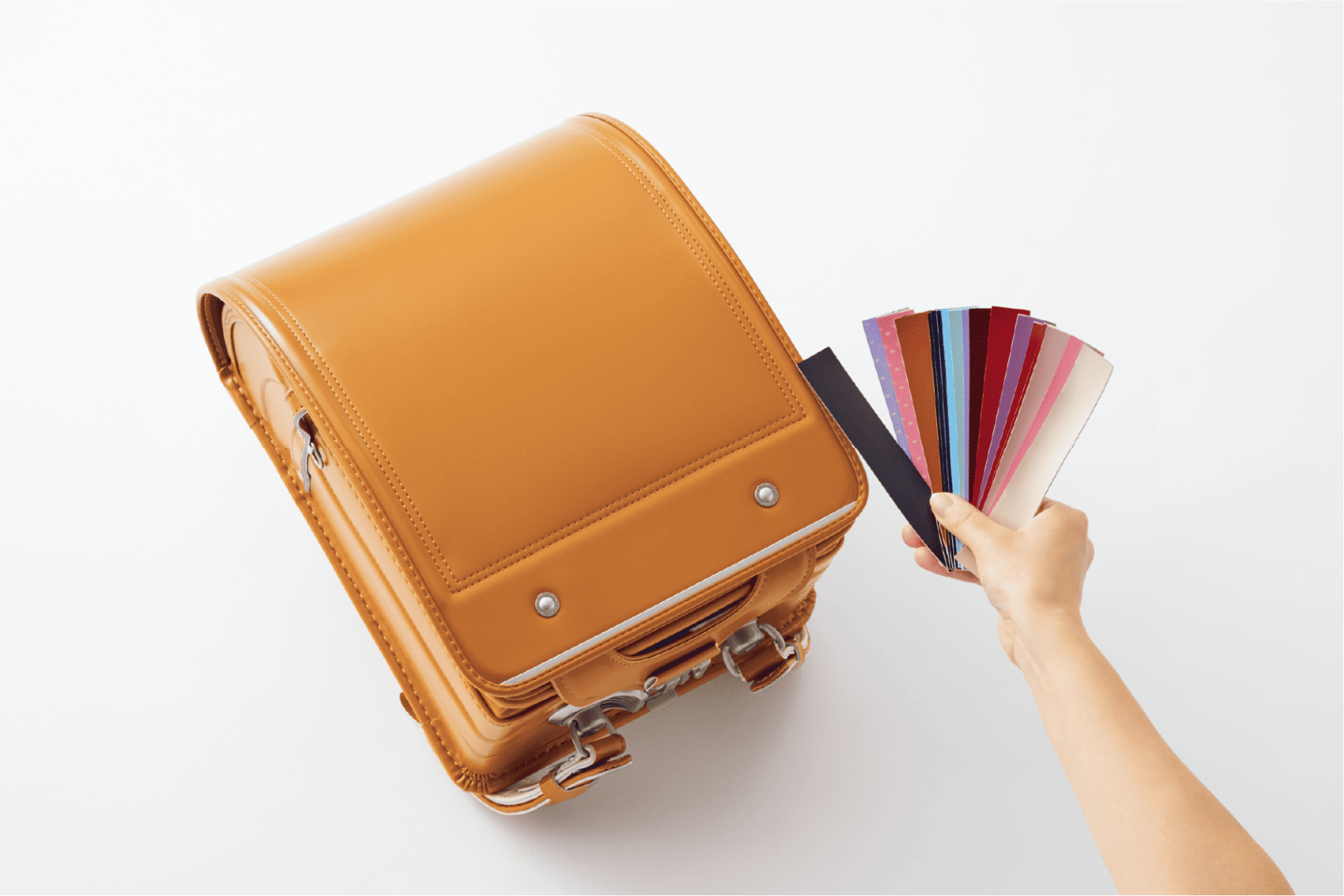 男の子ランドセル「黒以外」を選ぶ家庭が増えている理由